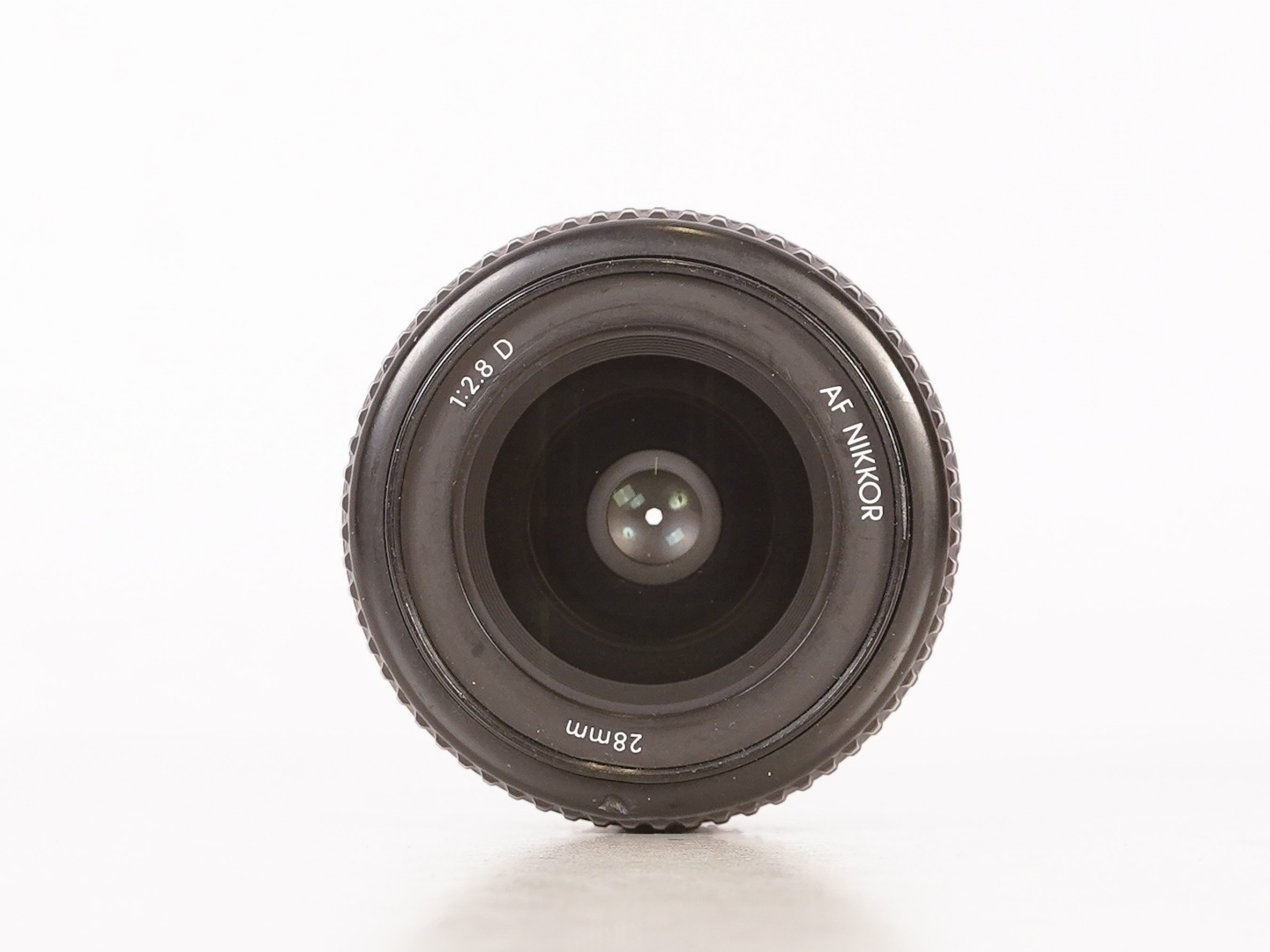 Nikon AF 28mm f/2.8 D