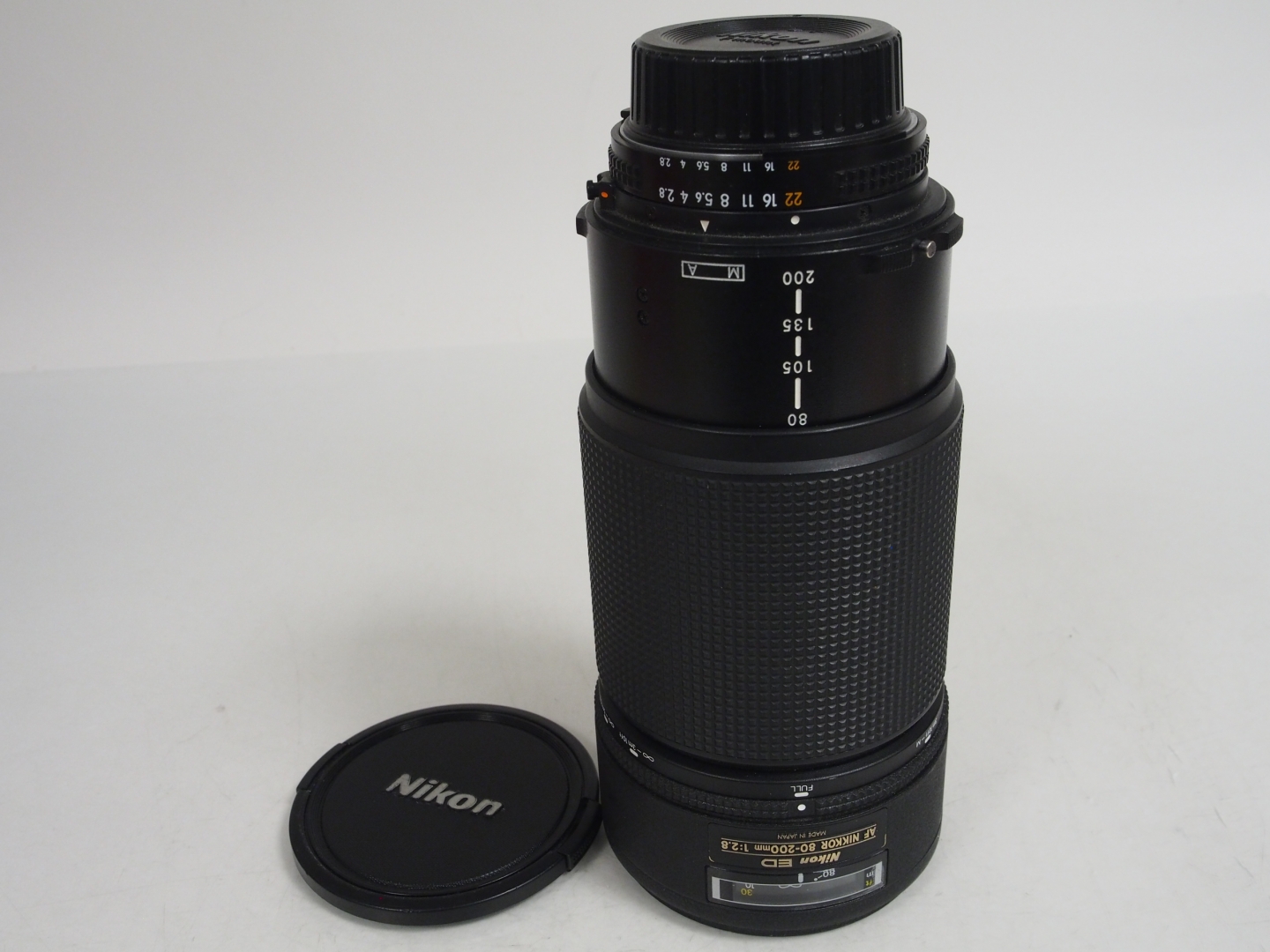 Nikon AF 80-200mm f/2.8 ED