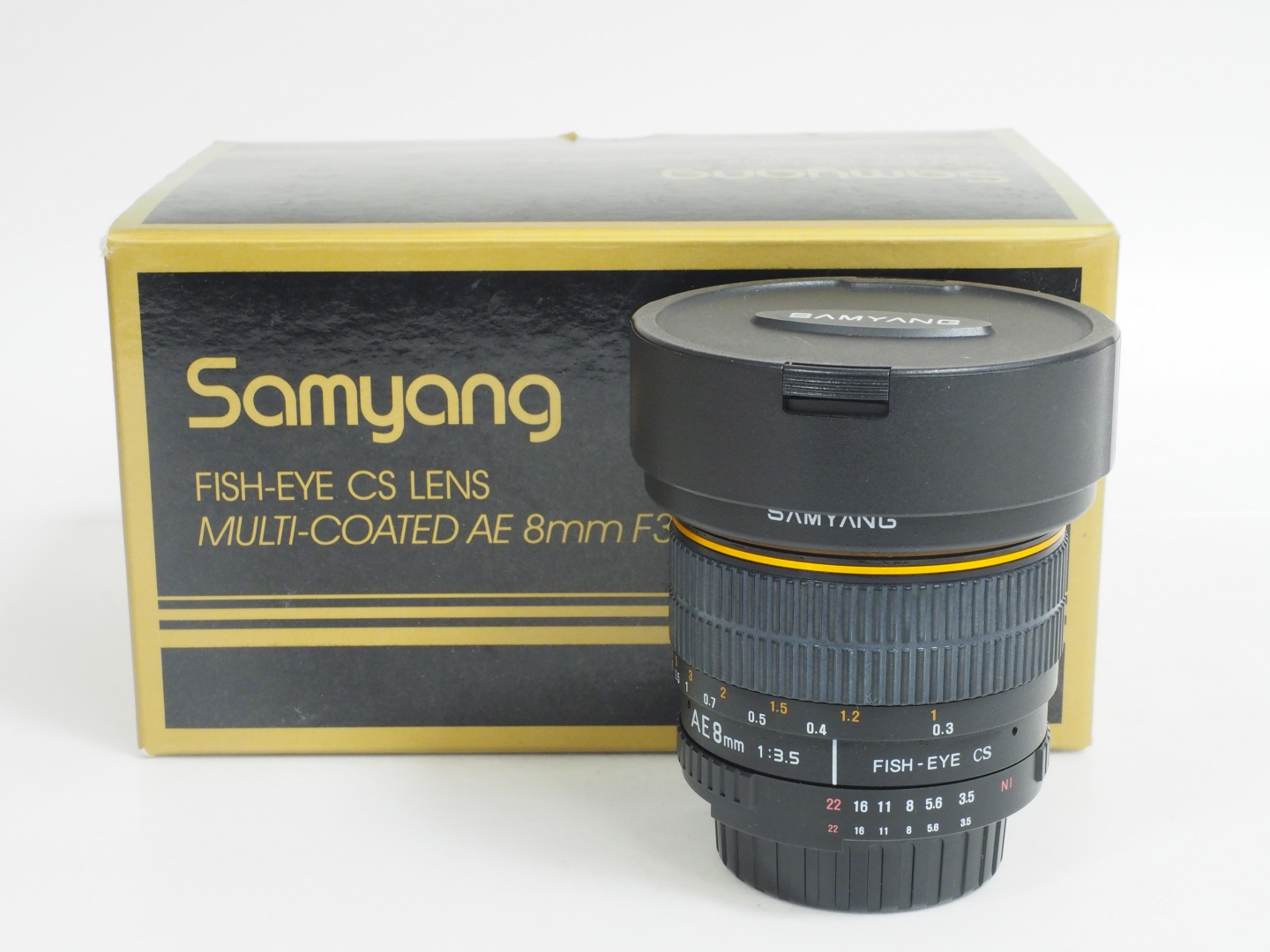 Samyang 8mm f/3.5 CS Fisheye