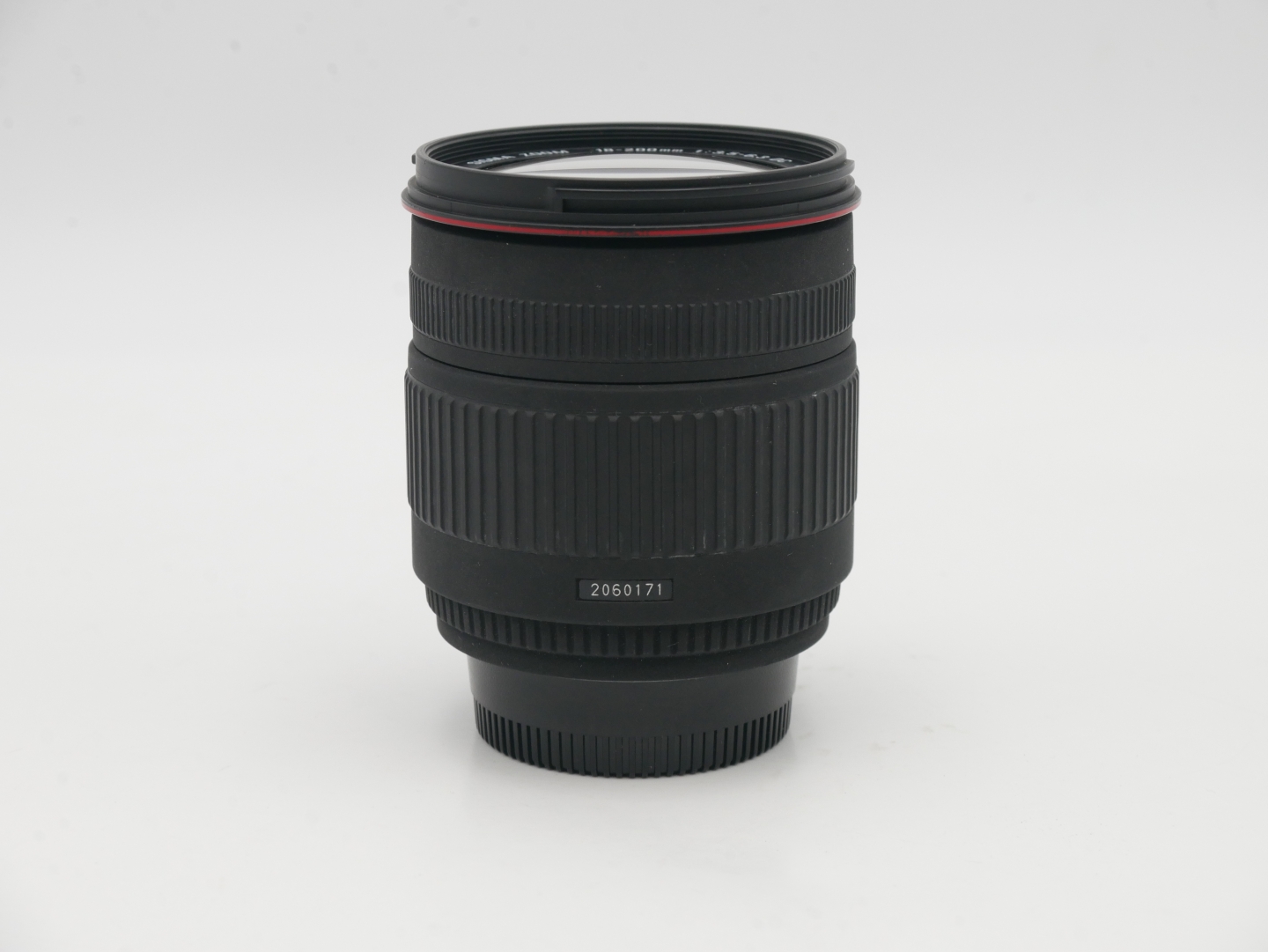 Sigma 18-200mm f/3.5-6.3 DC