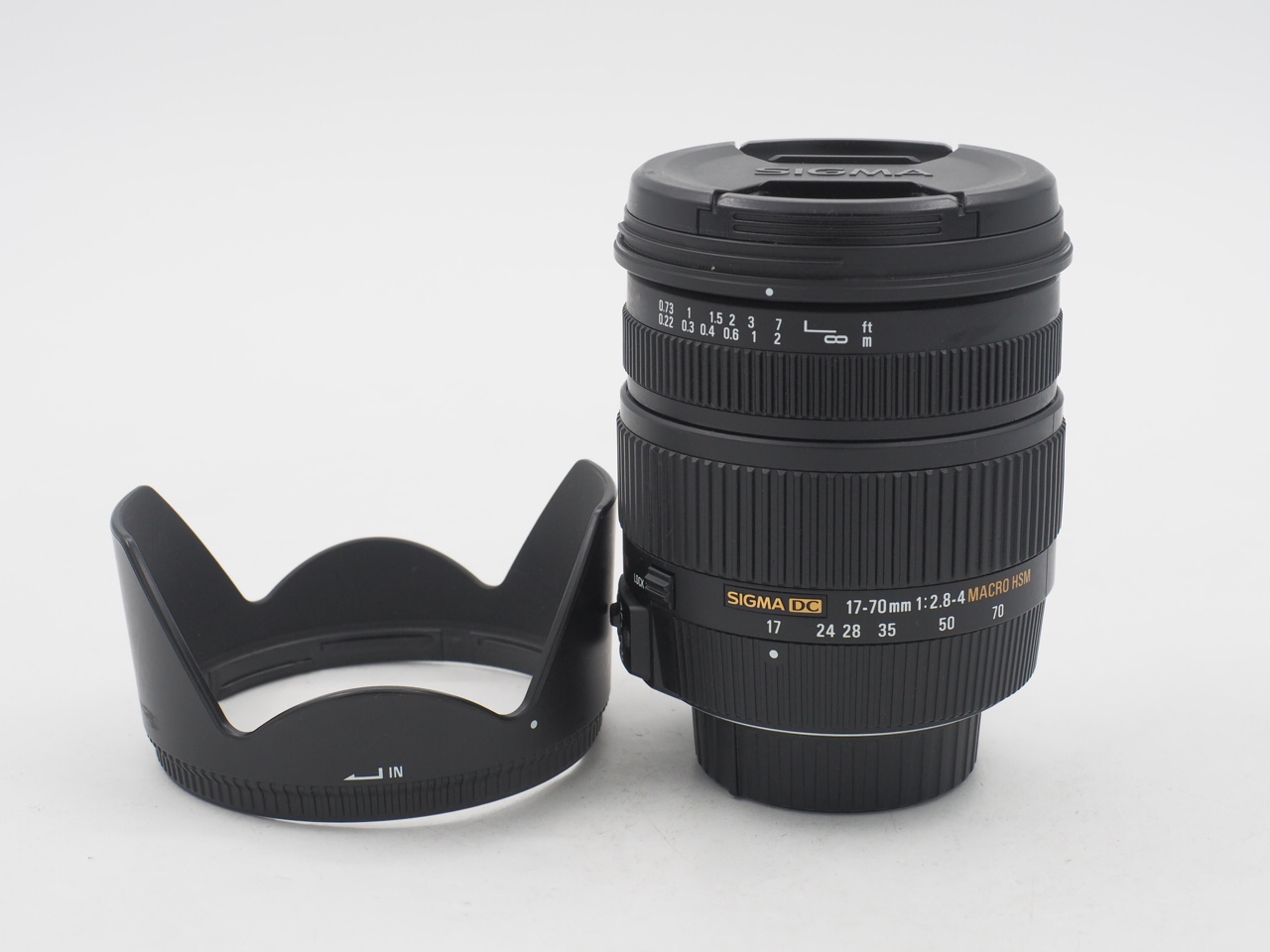Sigma 17-70mm f/2.8-4.5 DC HSM