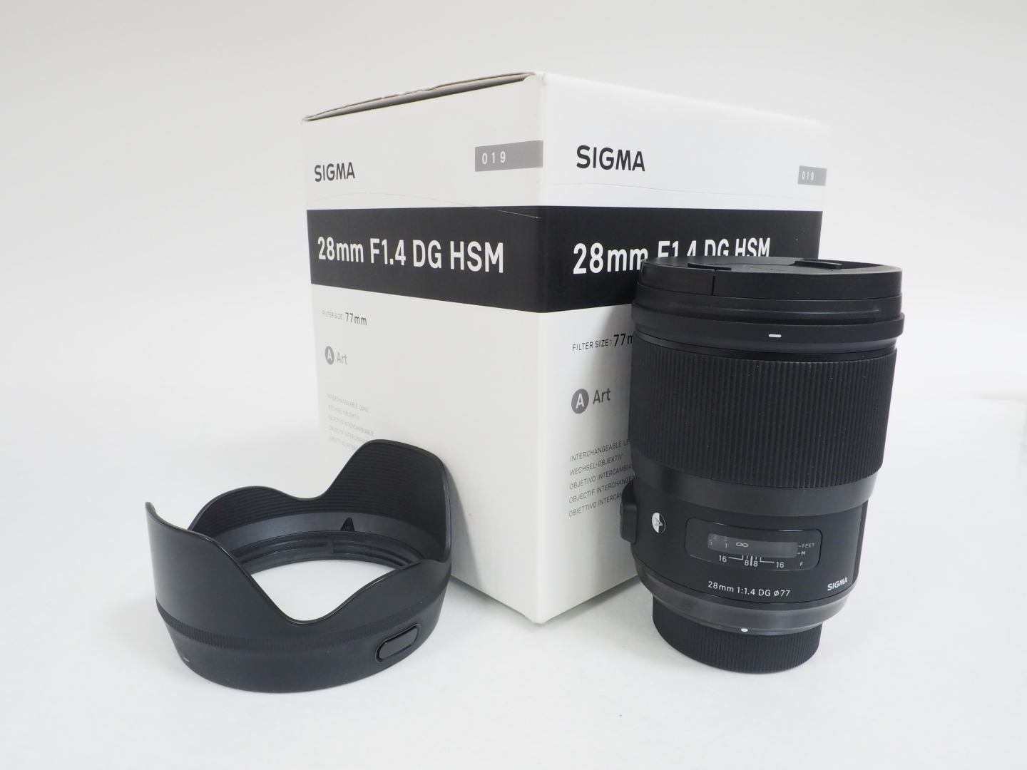 Sigma 28mm f/1.4 DG HSM Art
