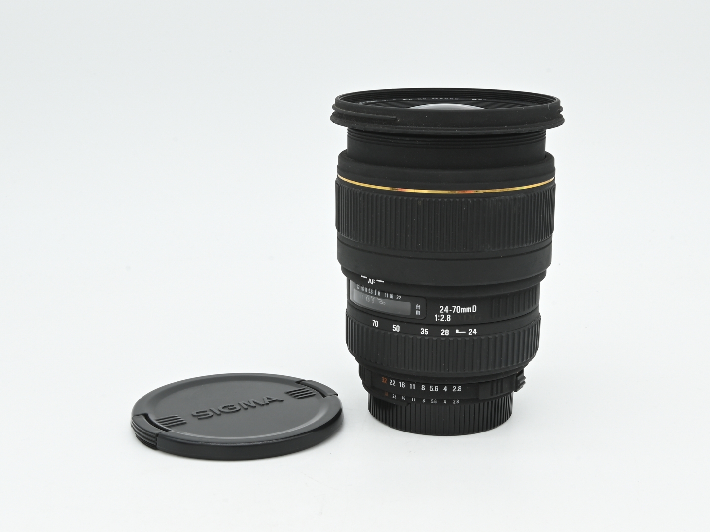 Sigma 24-70mm F/2.8 EX DG Macro