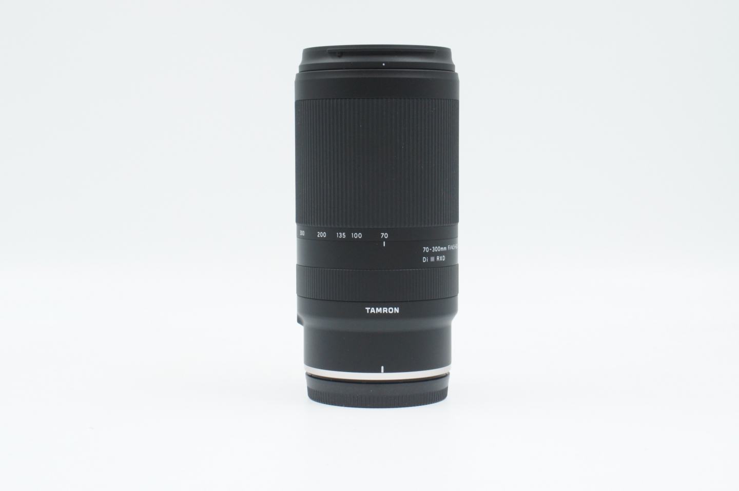Tamron 70-300mm f/4.5-6.3 Di III RXD
