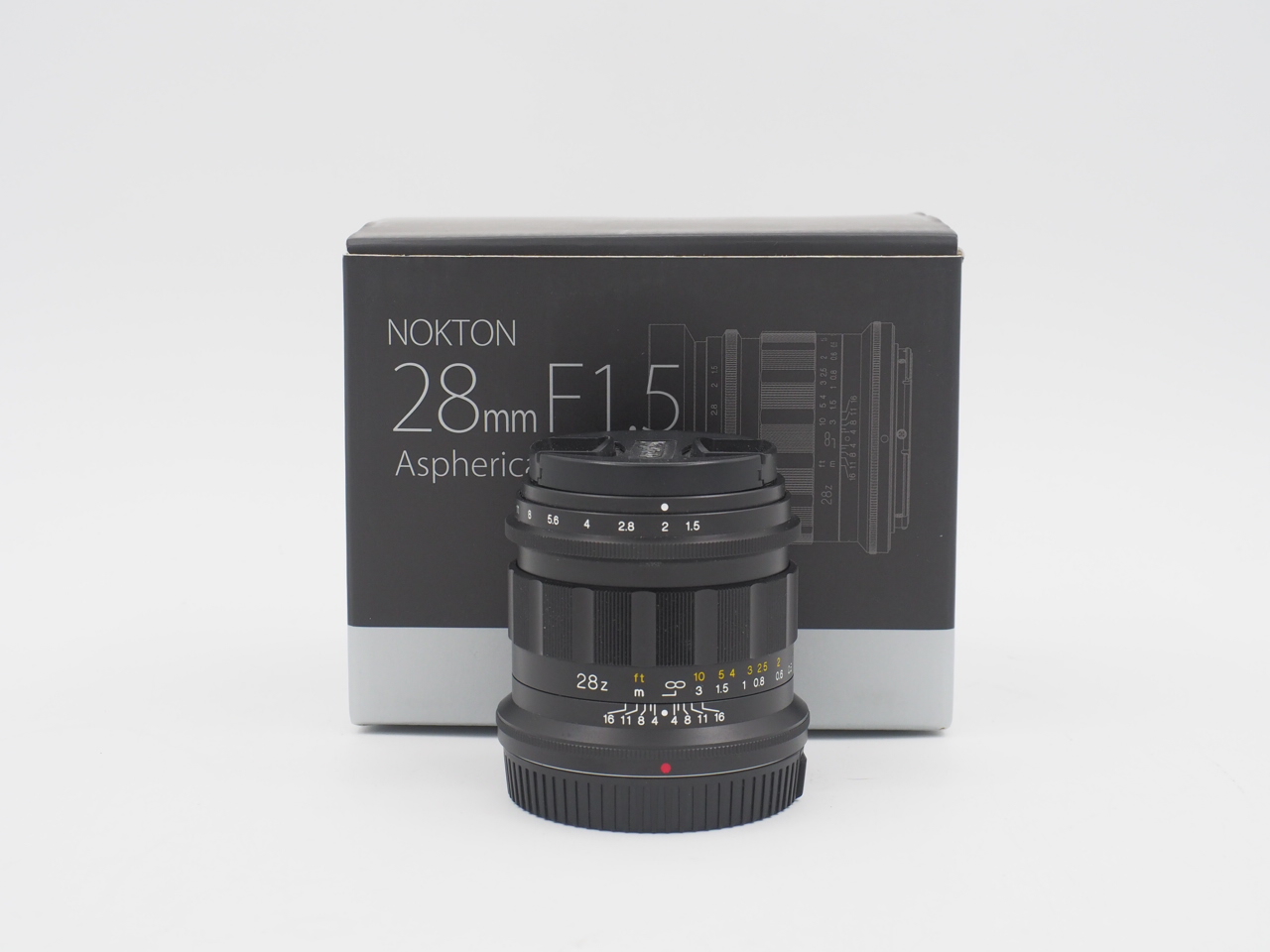 Voigtlander Nokton 28mm f/1.5