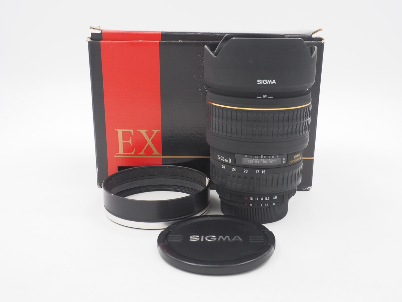 Sigma 15-30mm f/3.5-4.5 EX DG