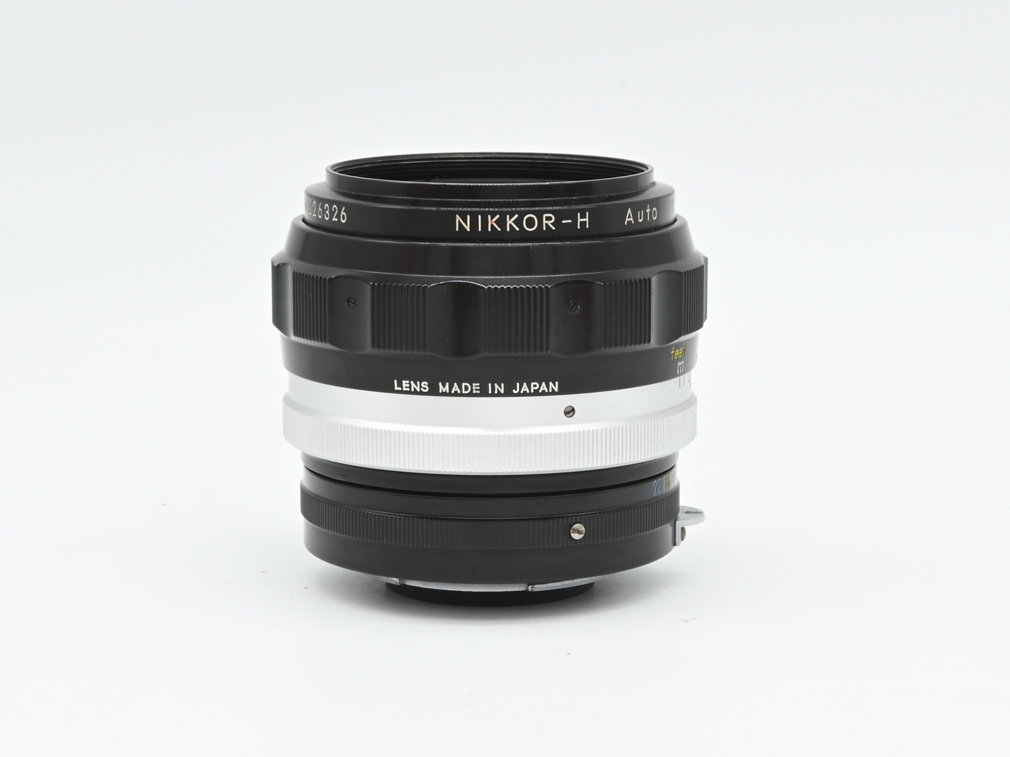 Nikon Nikkor-H 85mm f/1.8