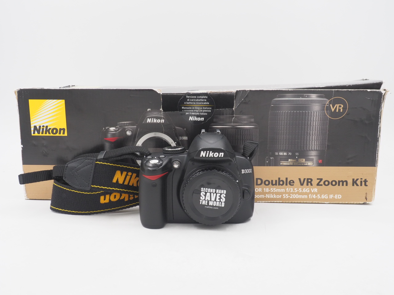 Nikon D3000
