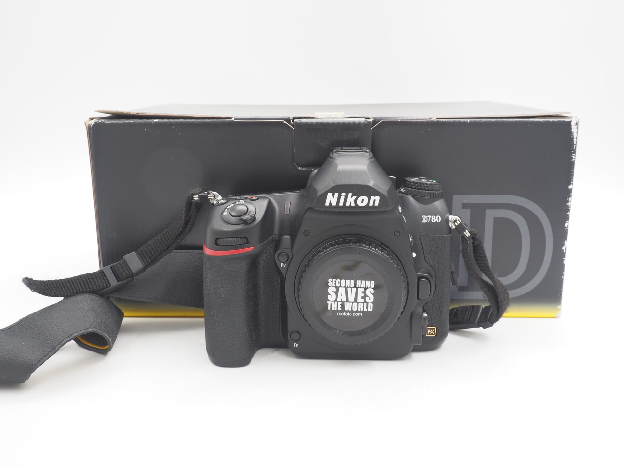 Nikon D780