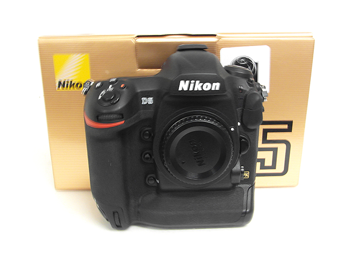 Nikon D5