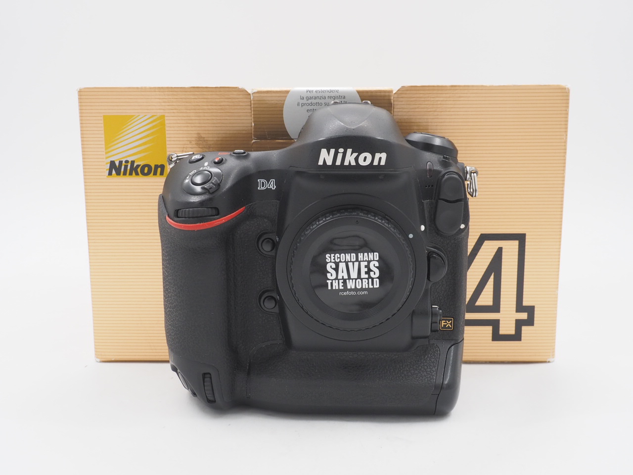 Nikon D4
