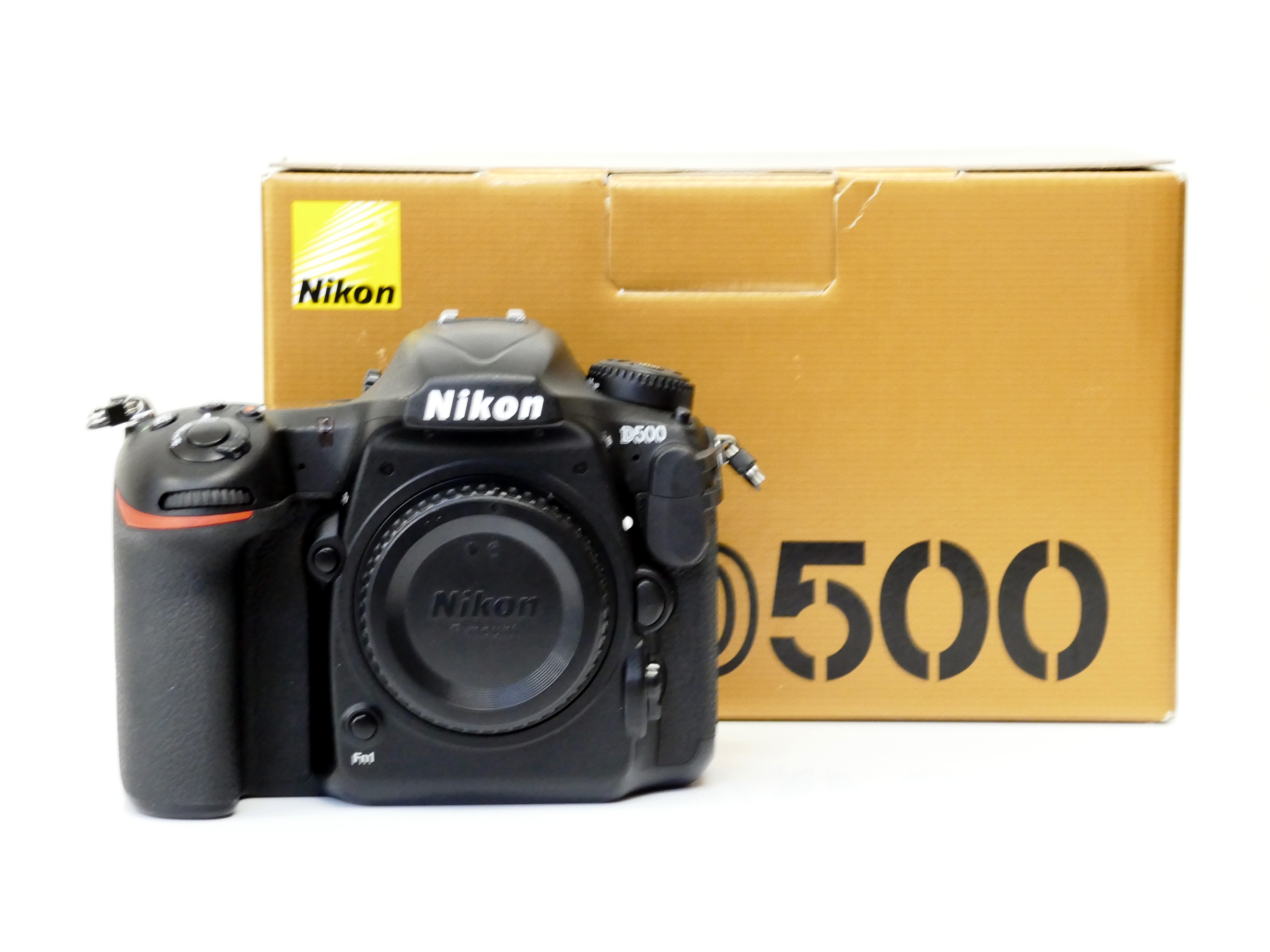 Nikon D500