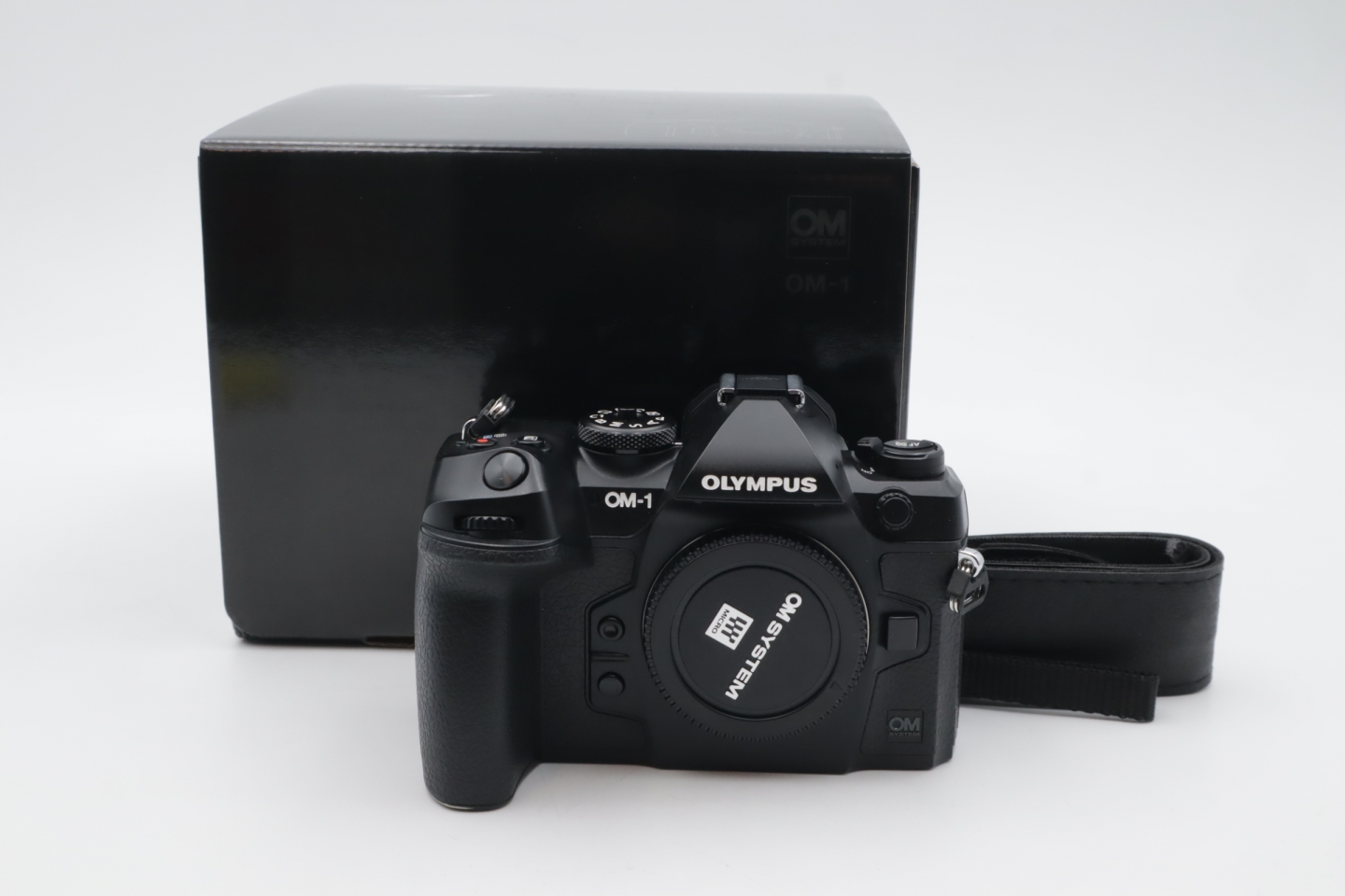 OM System OM-1