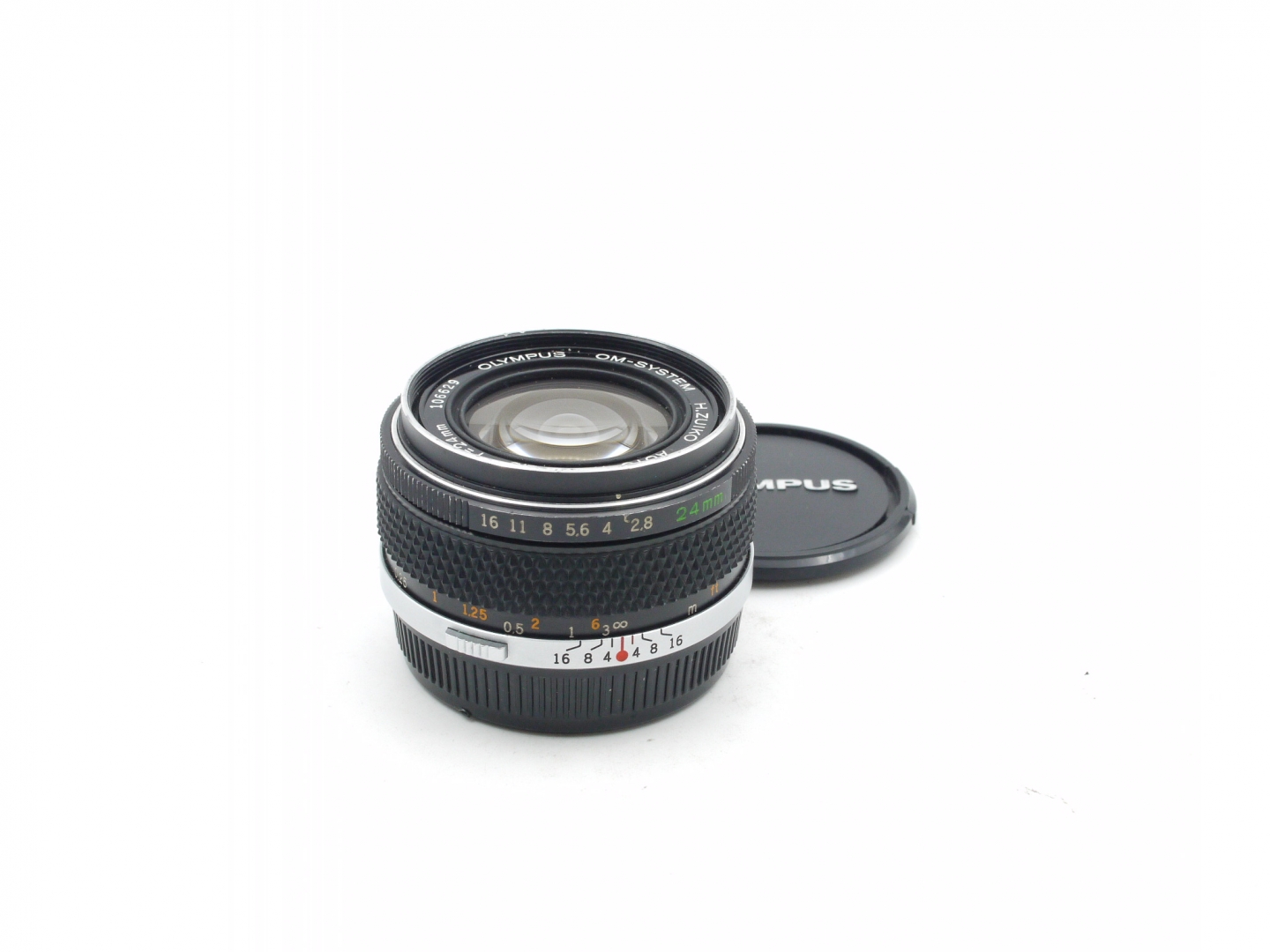 Olympus Zuiko Auto-W 24mm f/2.8