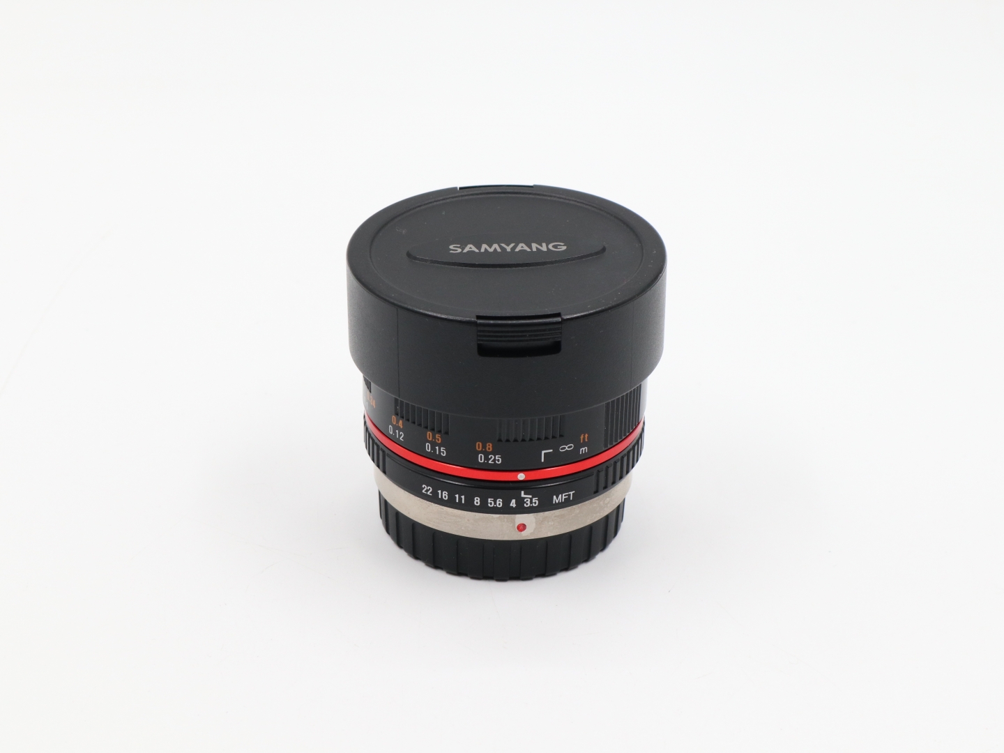 Samyang 7.5mm f/3.5 UMC Fisheye MFT