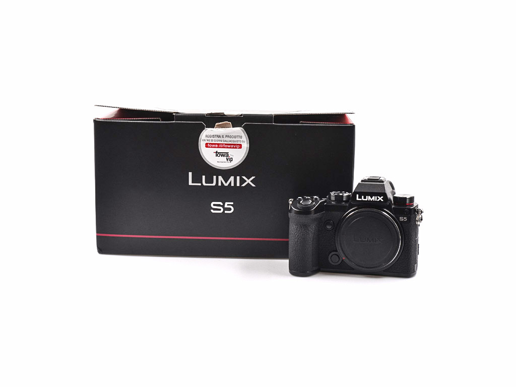 Panasonic S5