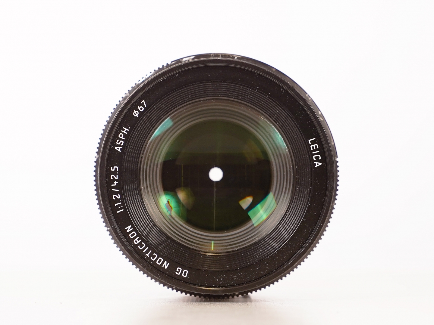 Panasonic Leica DG Nocticron 42.5mm f/1.2 ASPH OIS