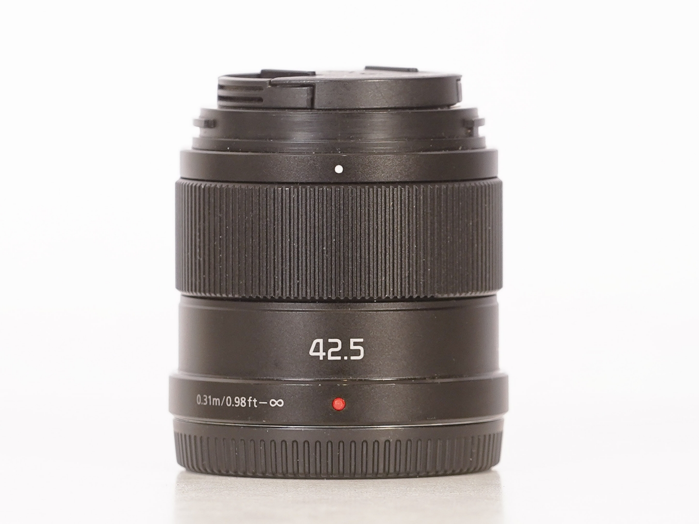 Panasonic Lumix 42.5mm f/1.7 OIS
