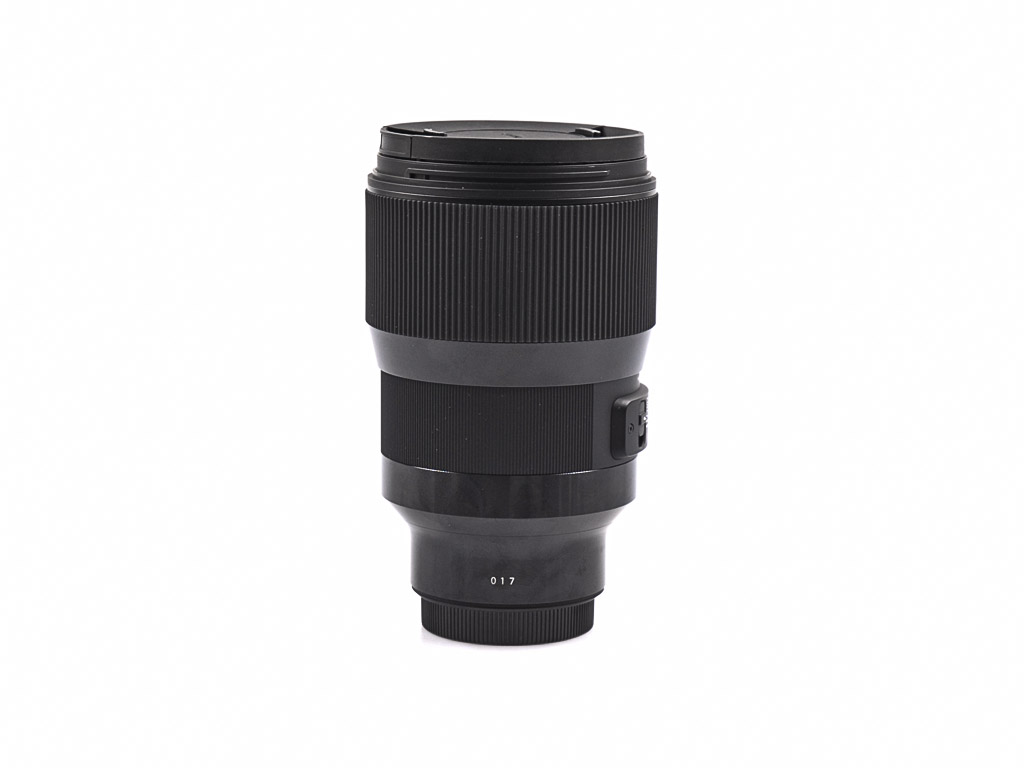 Sigma 135mm f/1.8 DG HSM Art