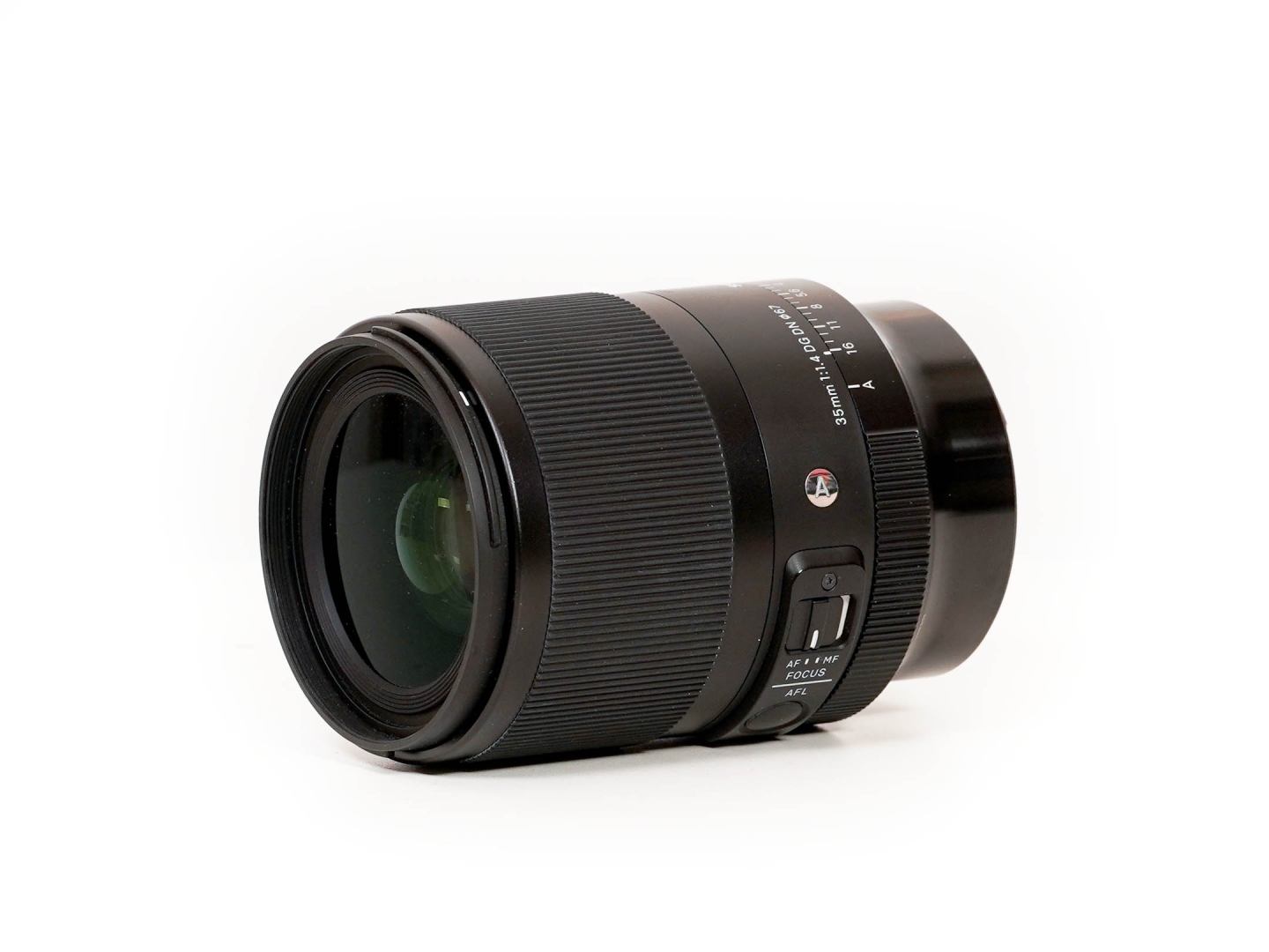 Sigma 35 mm f/1.4 DG DN Art