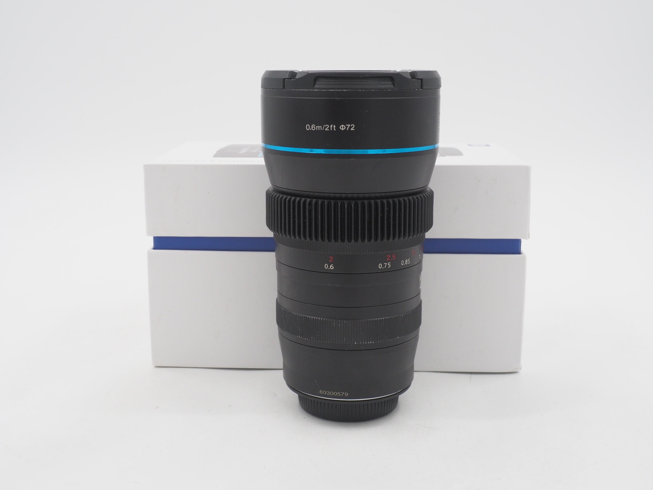 Sirui 24mm F/2.8 Anamorphic 1.33x