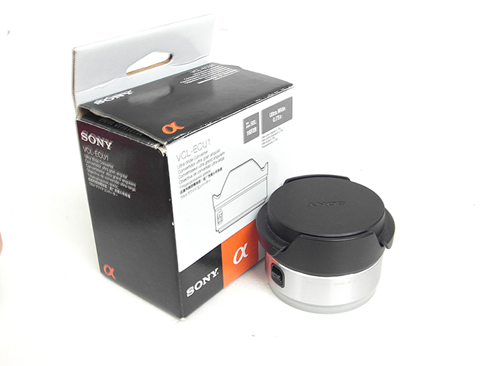 Sony E 18-55mm f/3.5-5.6 OSS