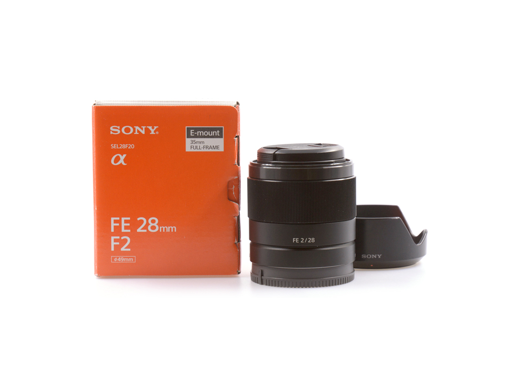 Sony FE 28mm f/2