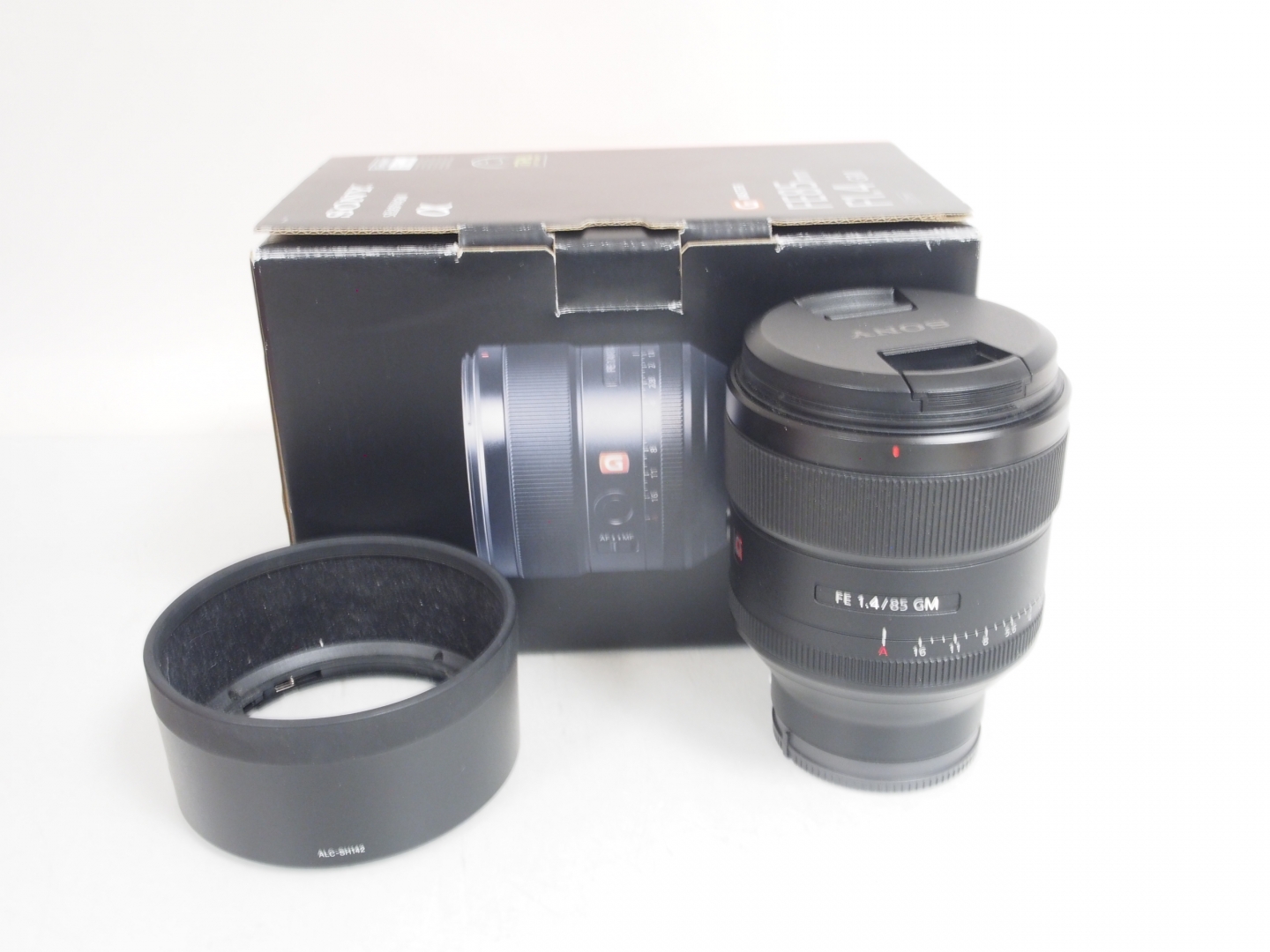 Sony FE 85mm f/1.4 GM