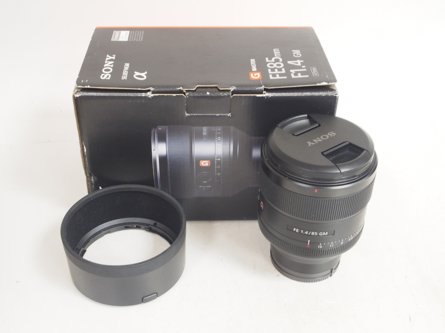 Sony FE 85mm f/1.4 GM