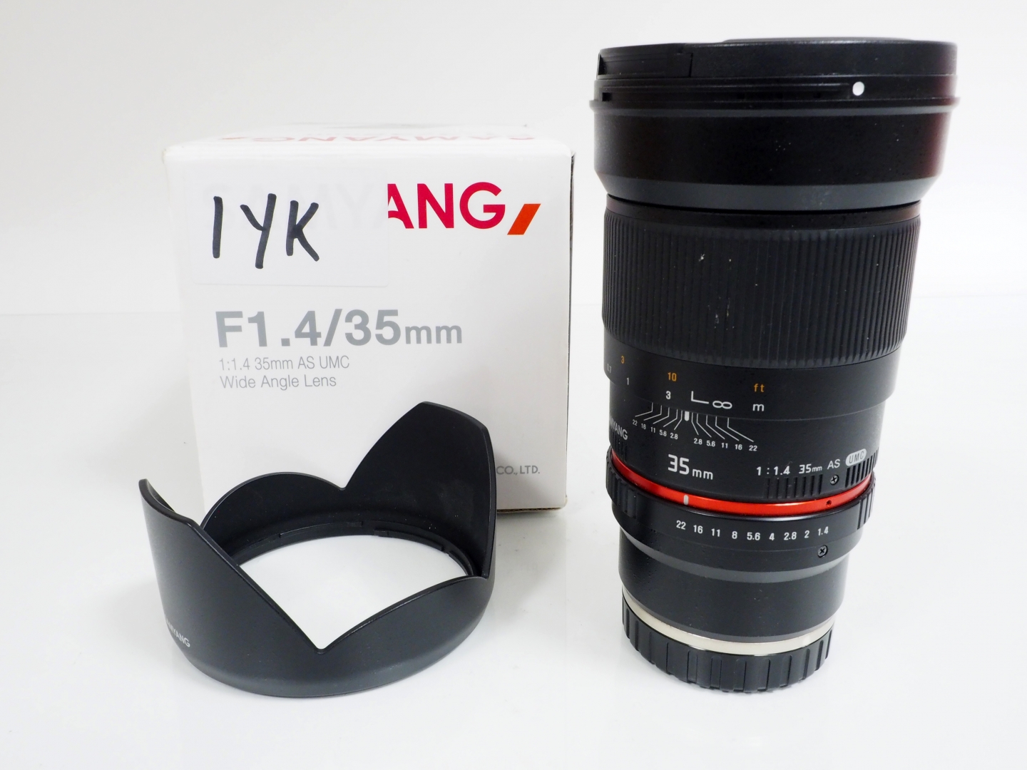 Samyang 35mm f/1.4 AS UMC