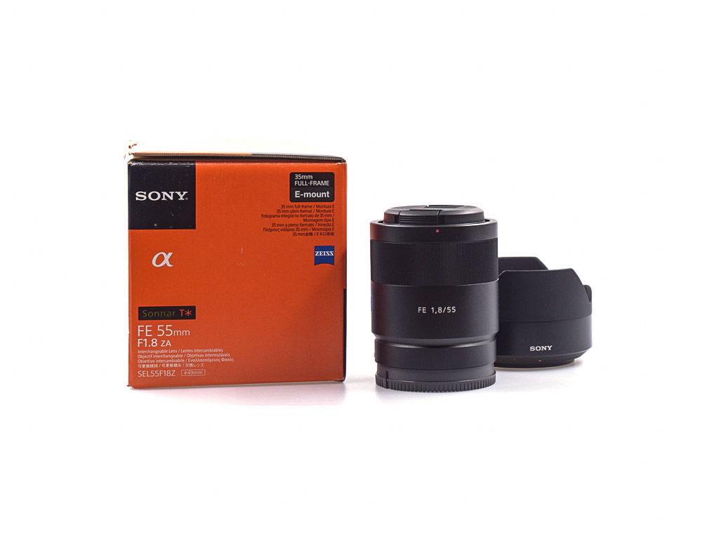 Sony FE 55mm f/1.8 ZA Sonnar T*