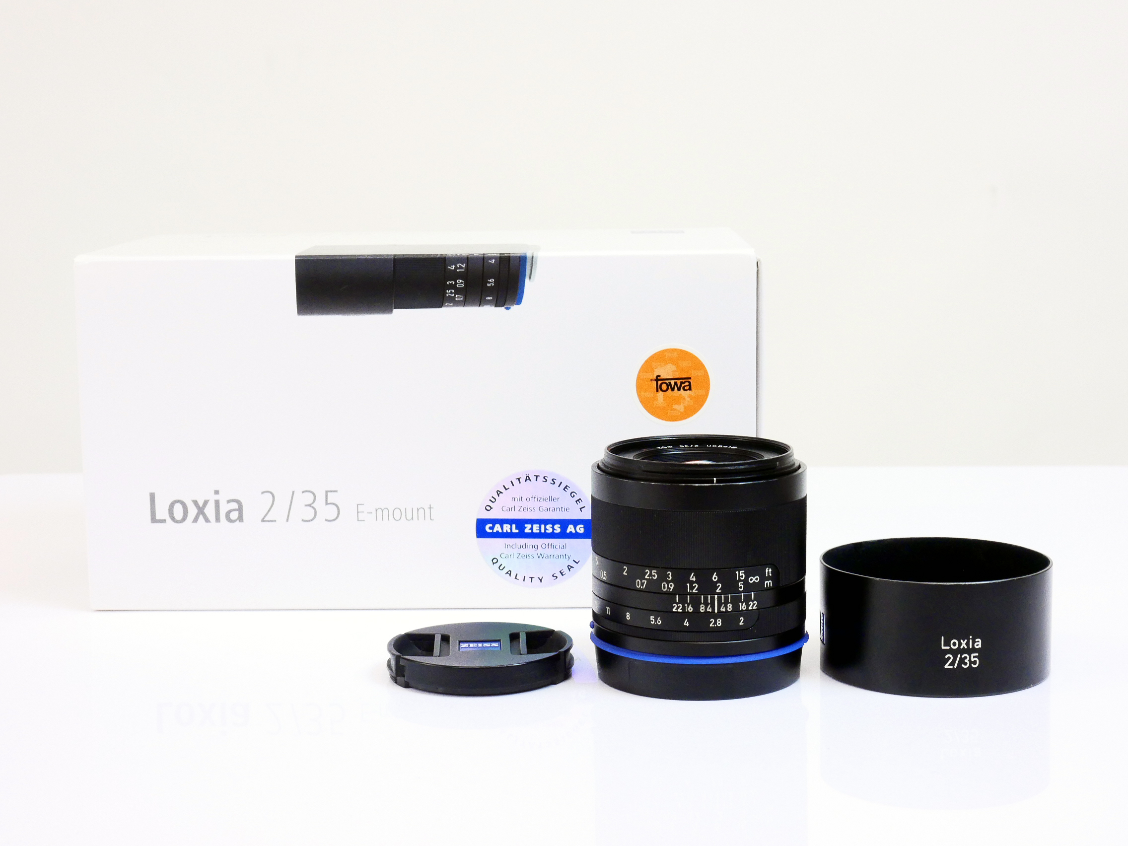 Zeiss Loxia 35mm f/2