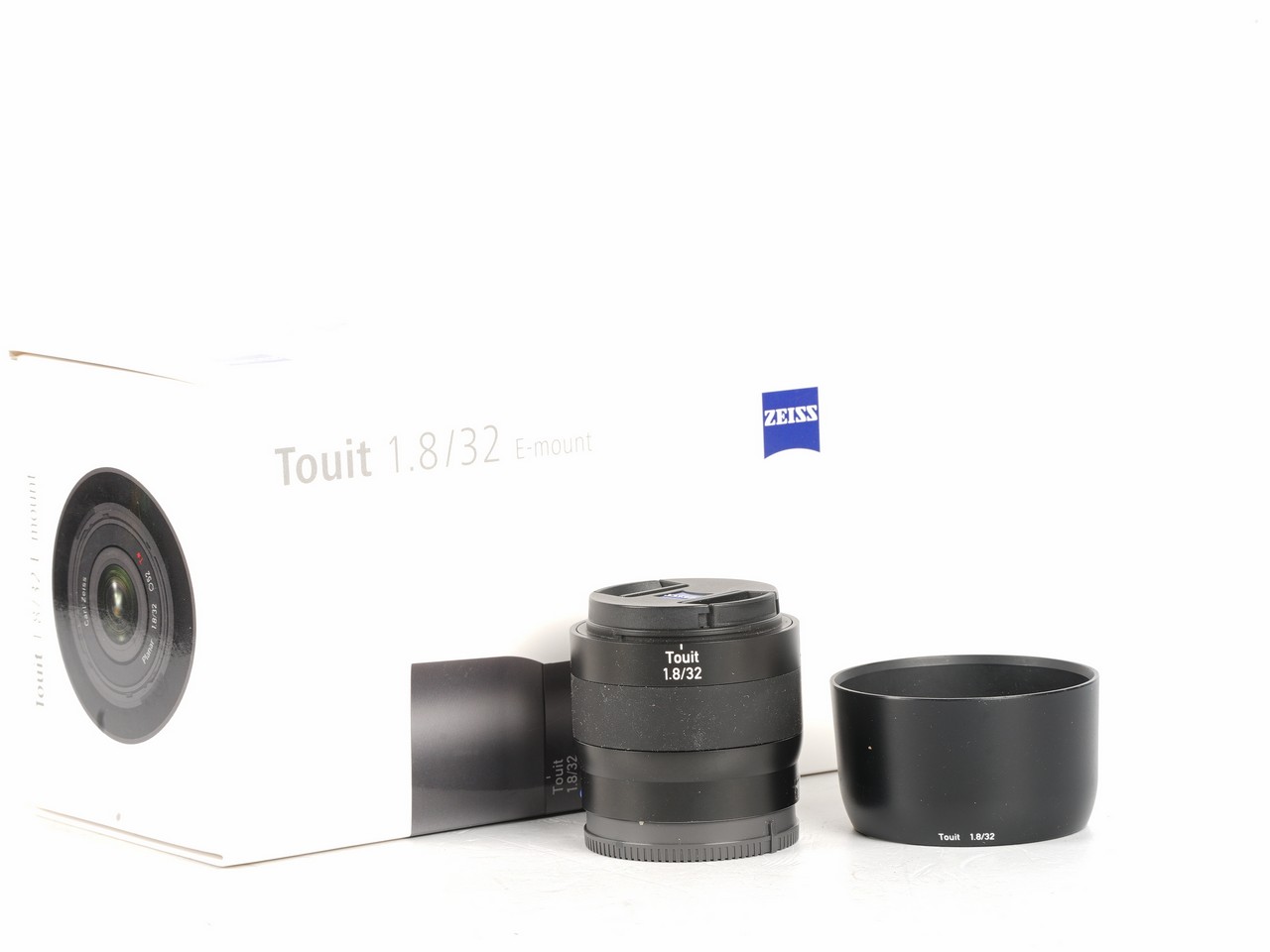 Zeiss Touit 32mm f/1.8