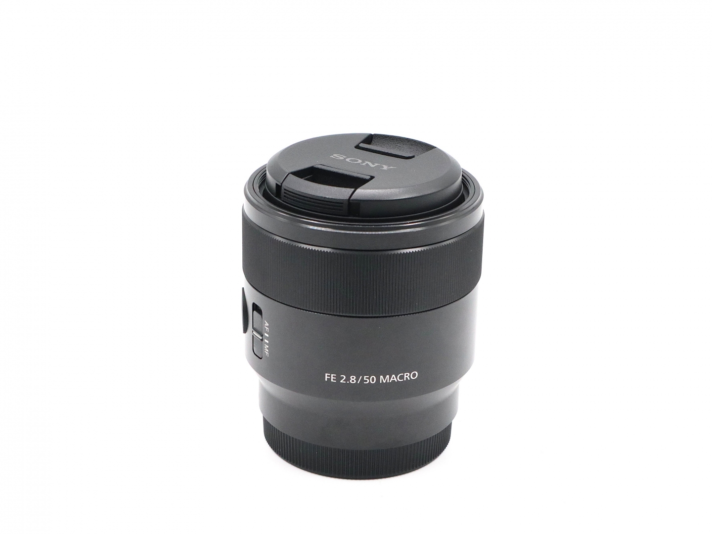 Sony FE 50mm f/2.8 Macro