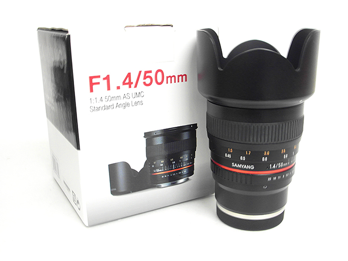 Samyang 50mm f/1.4 AS UMC