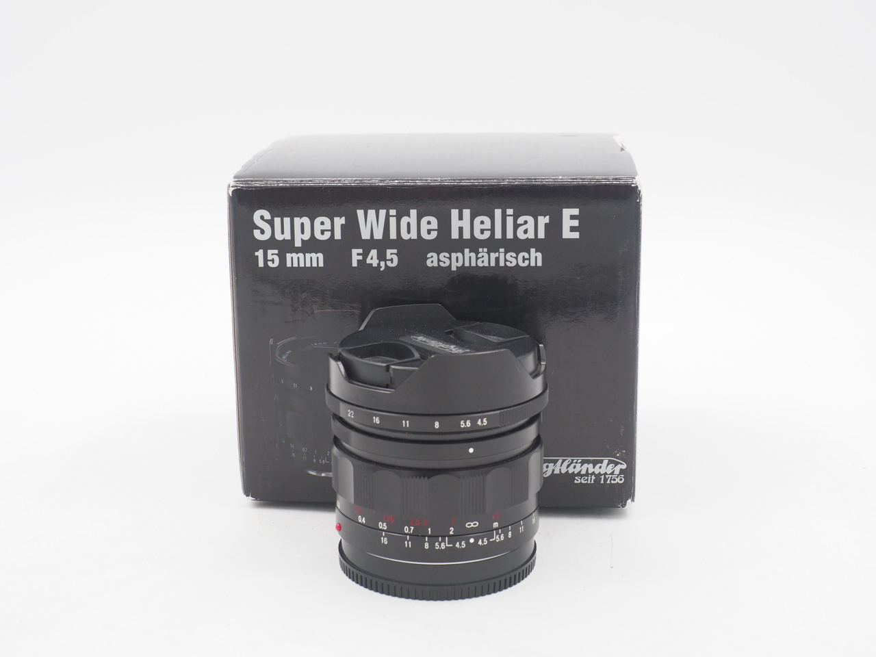 Voigtlander Heliar 15mm f/4.5 Aspherical