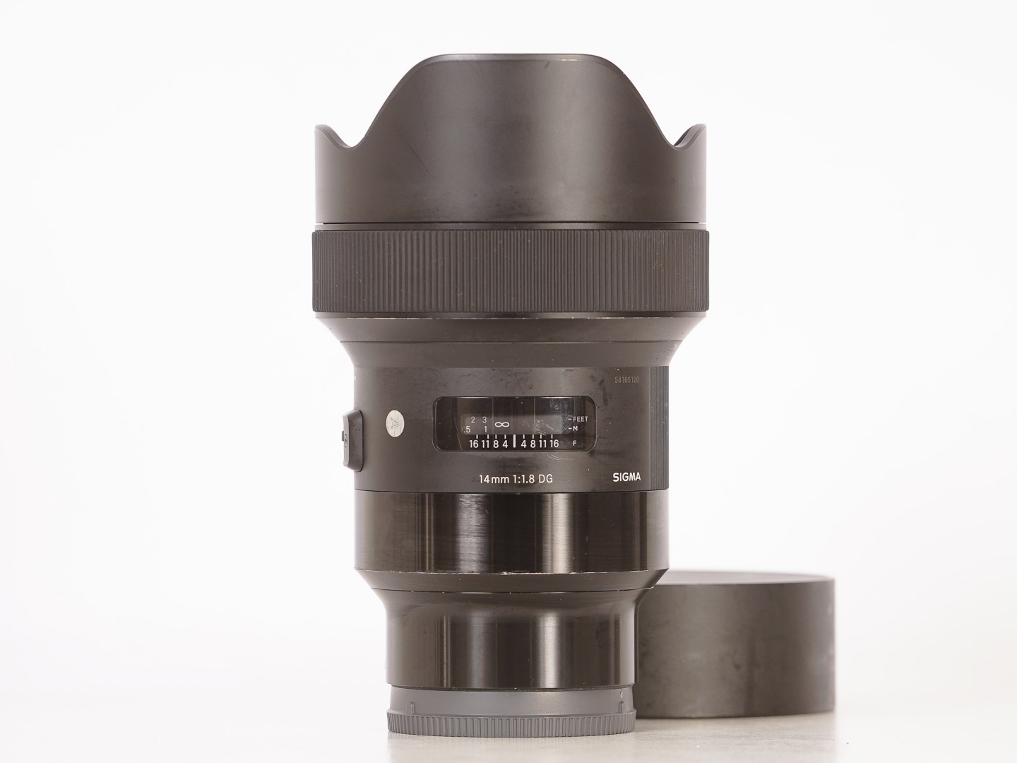 Sigma 14mm f/1.8 DG HSM Art