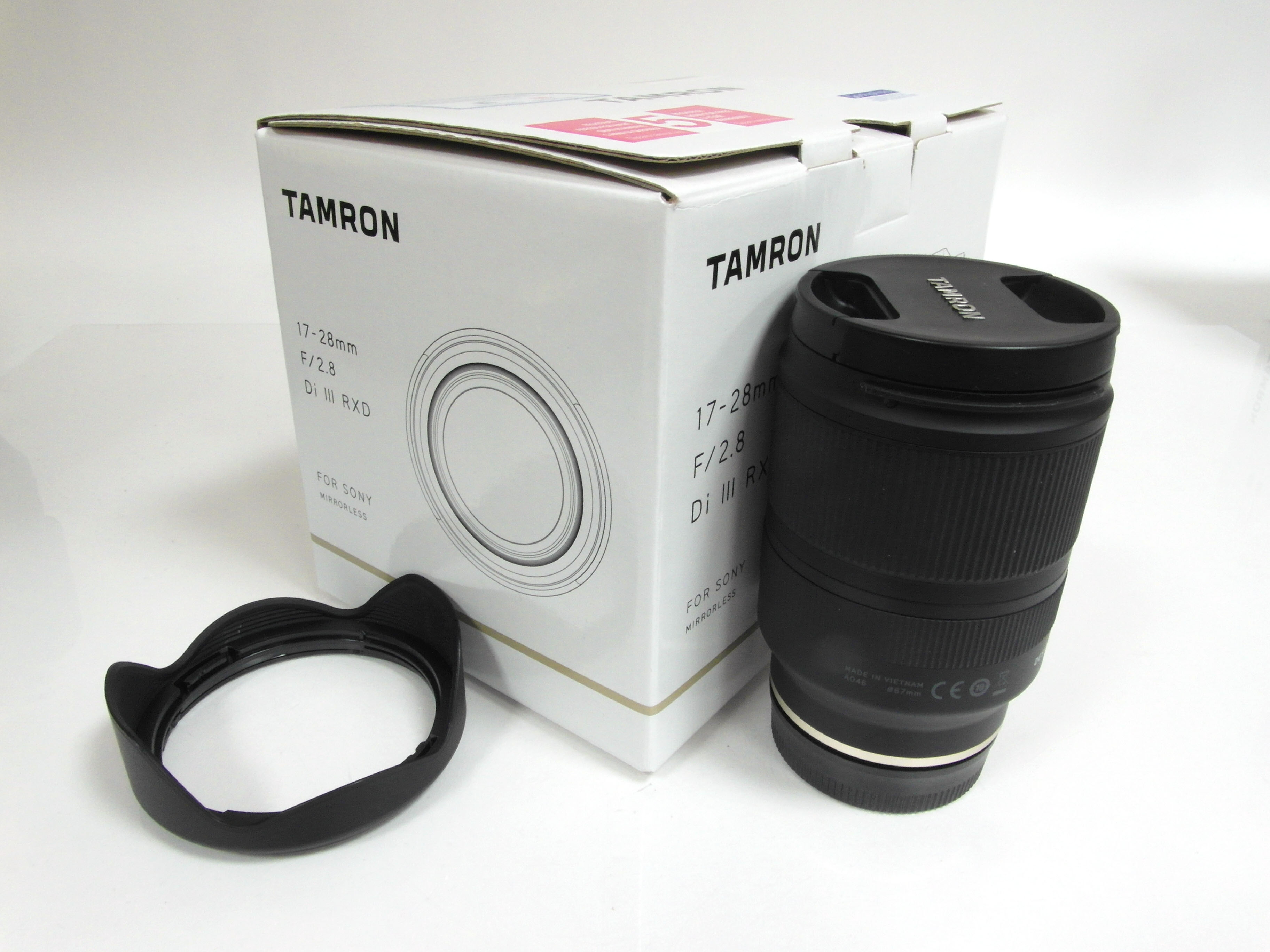 Tamron 17-28mm f/2.8 Di III RXD