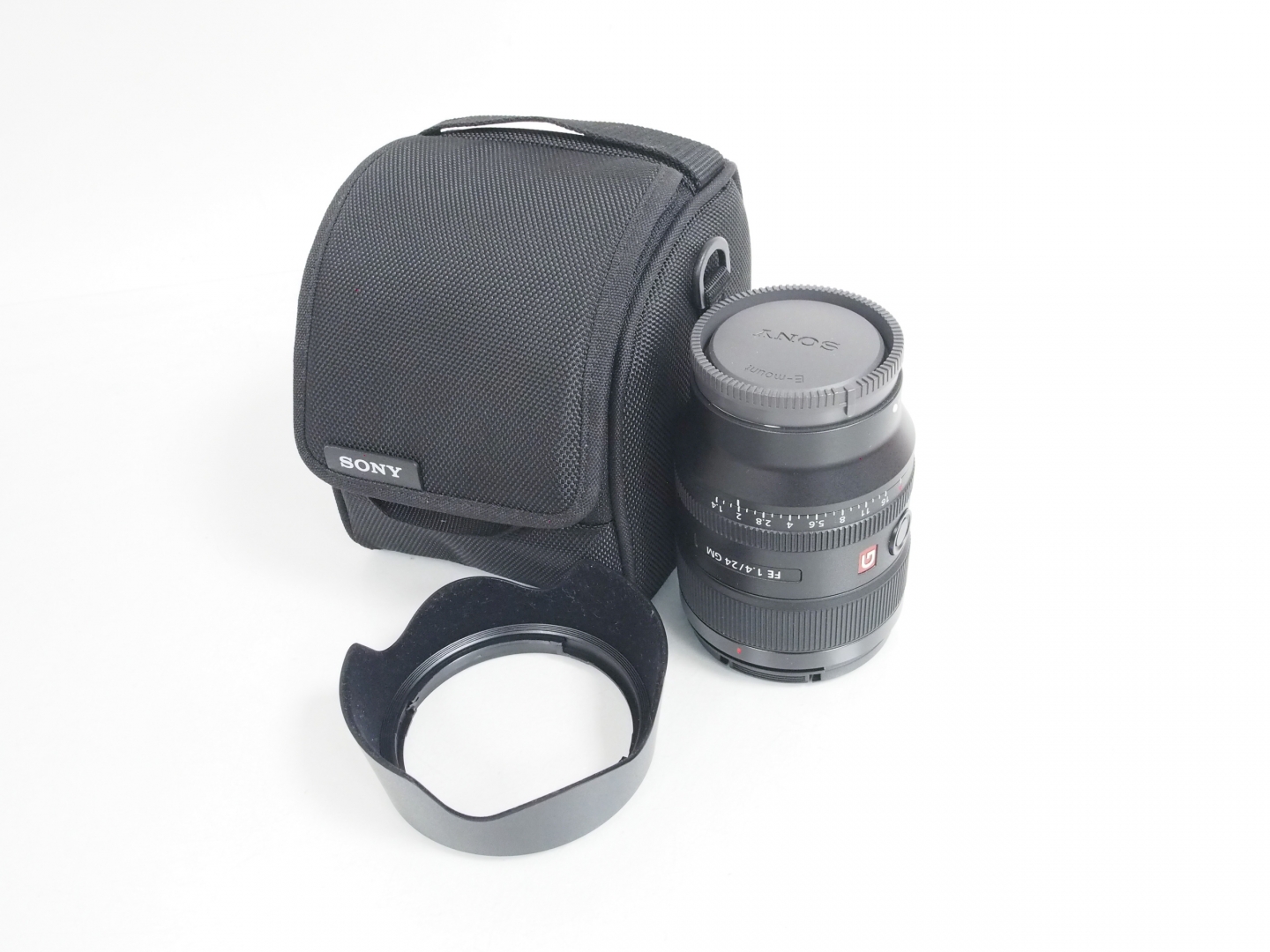 Sony FE 24mm F/1.4 GM