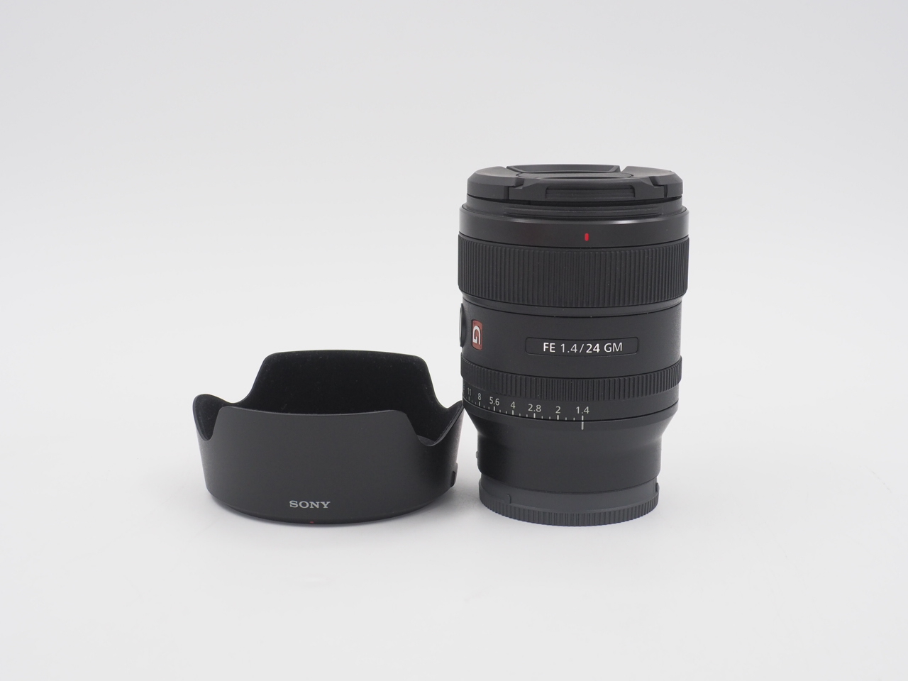 Sony FE 24mm F/1.4 GM