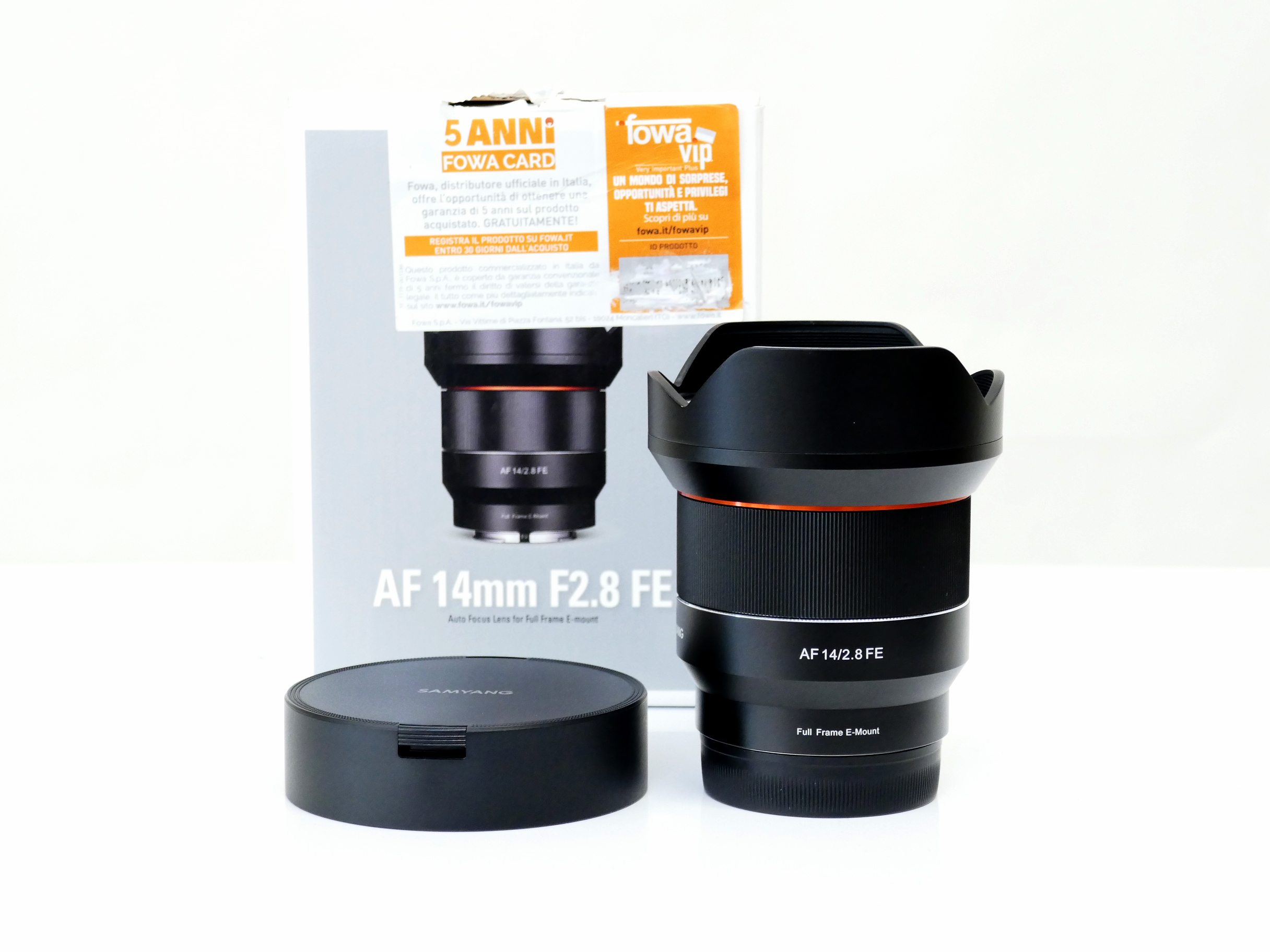 Samyang AF 14mm f/2.8