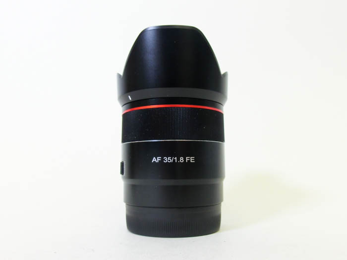Samyang AF 135mm f/1.8 FE