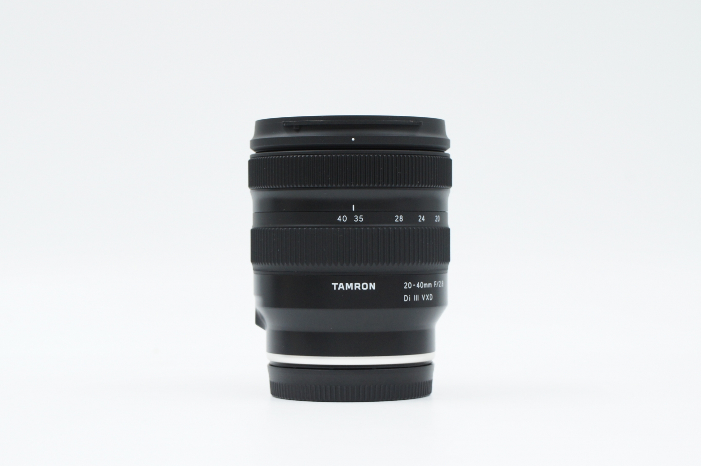 Tamron 20-40mm f/2.8 Di III Vxd