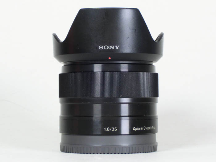Sony E 35mm f/1.8 OSS