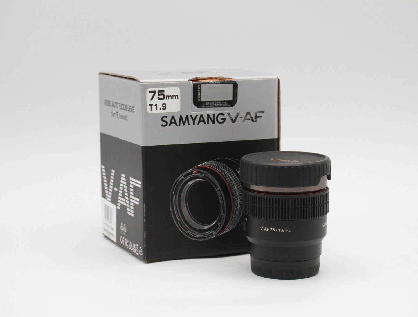 SAMYANG V-AF 75mm T1.9 FE