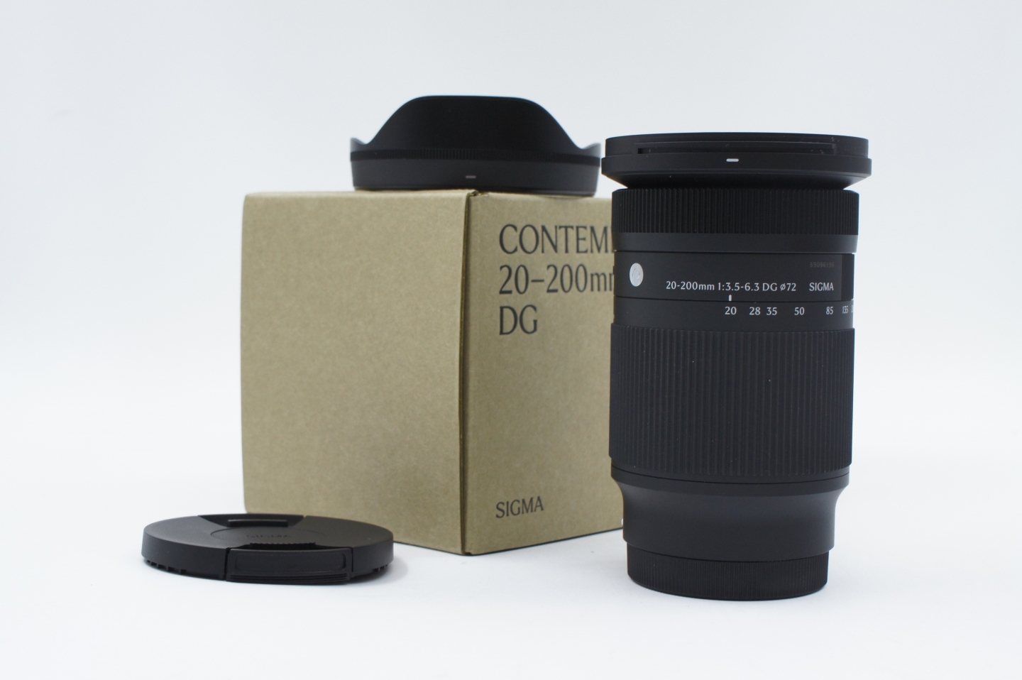 Sigma 20-200mm f/3.5-6.3 DG C