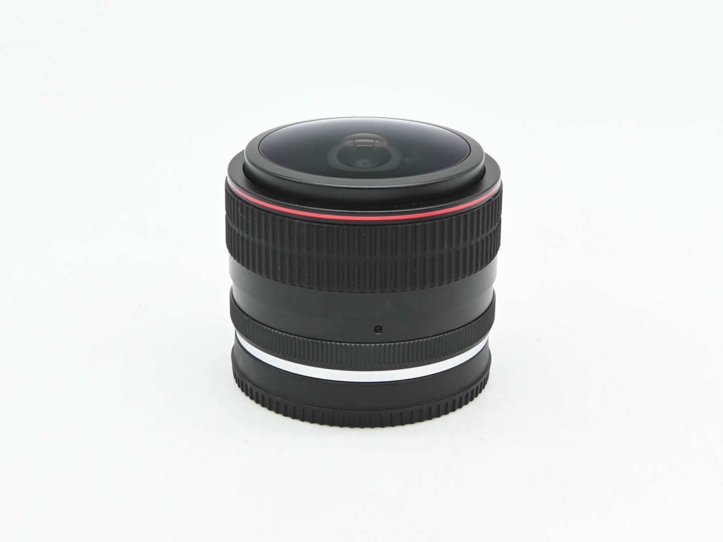 Meike 6.5mm F/2.0 Fisheye