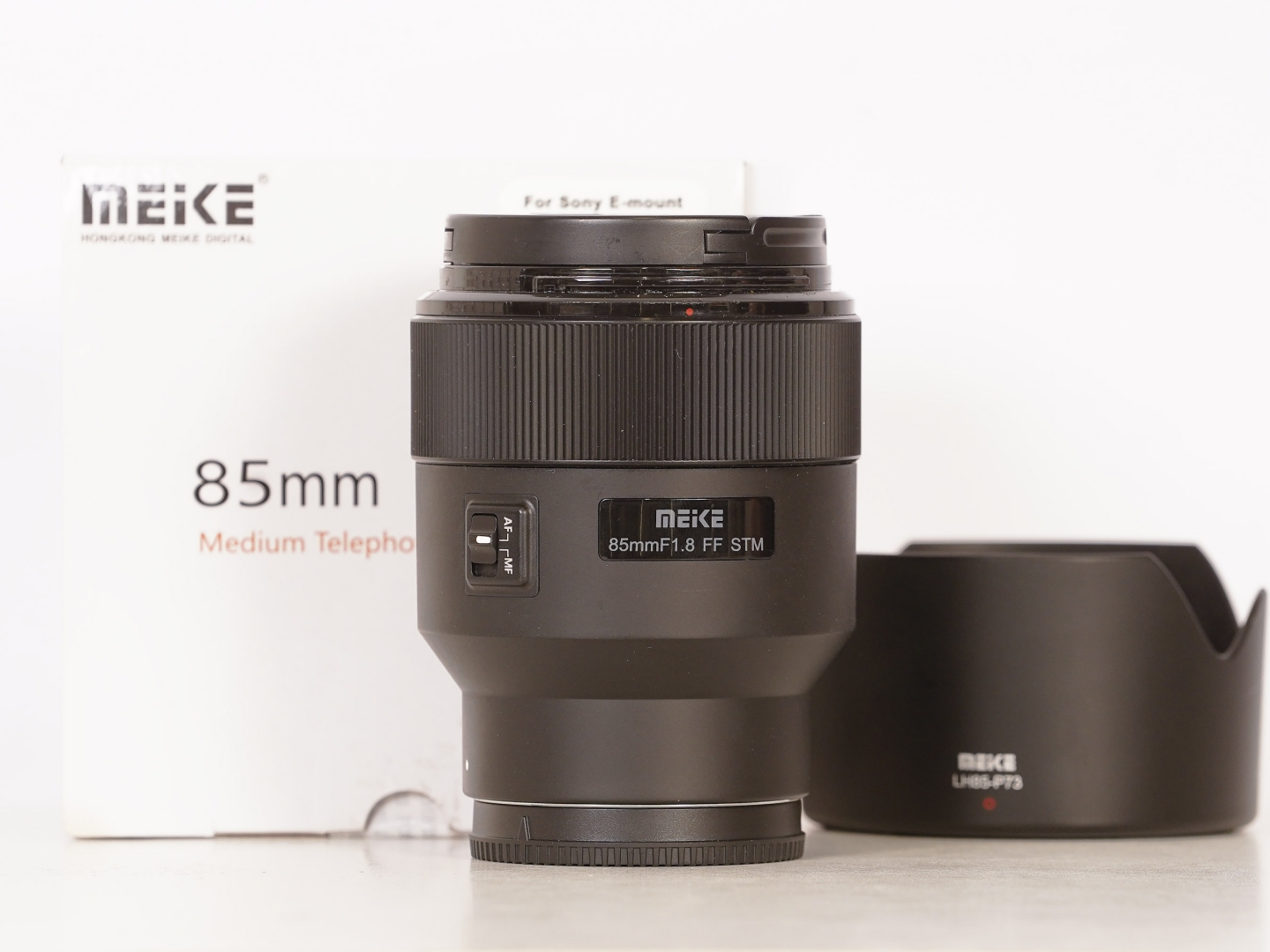 Meike 85mm f/1.8 FF STM